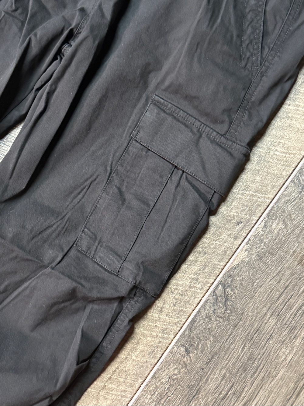 Hollister Parachute Pants Black Medium - Picture 2 of 4